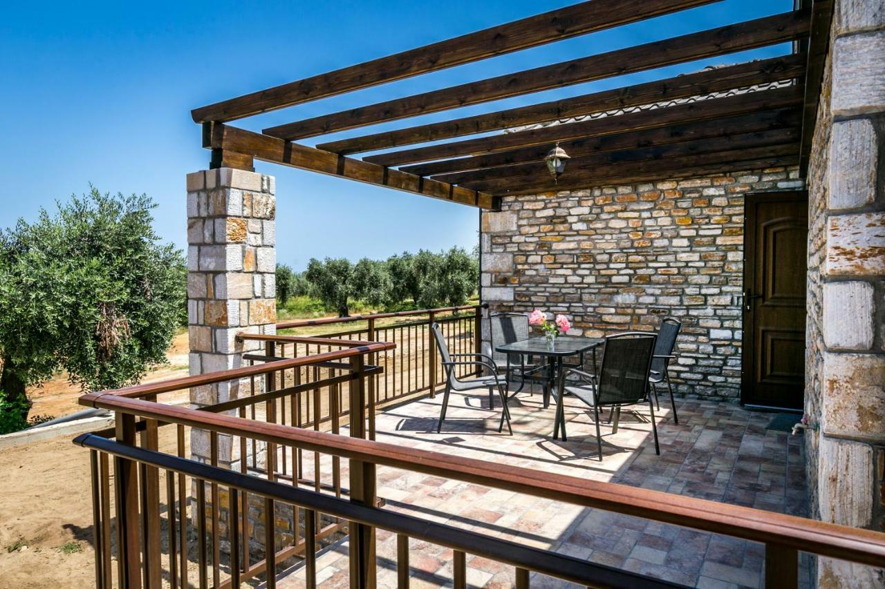 Elaionas Stone Houses Skala Potamia  Exterior photo