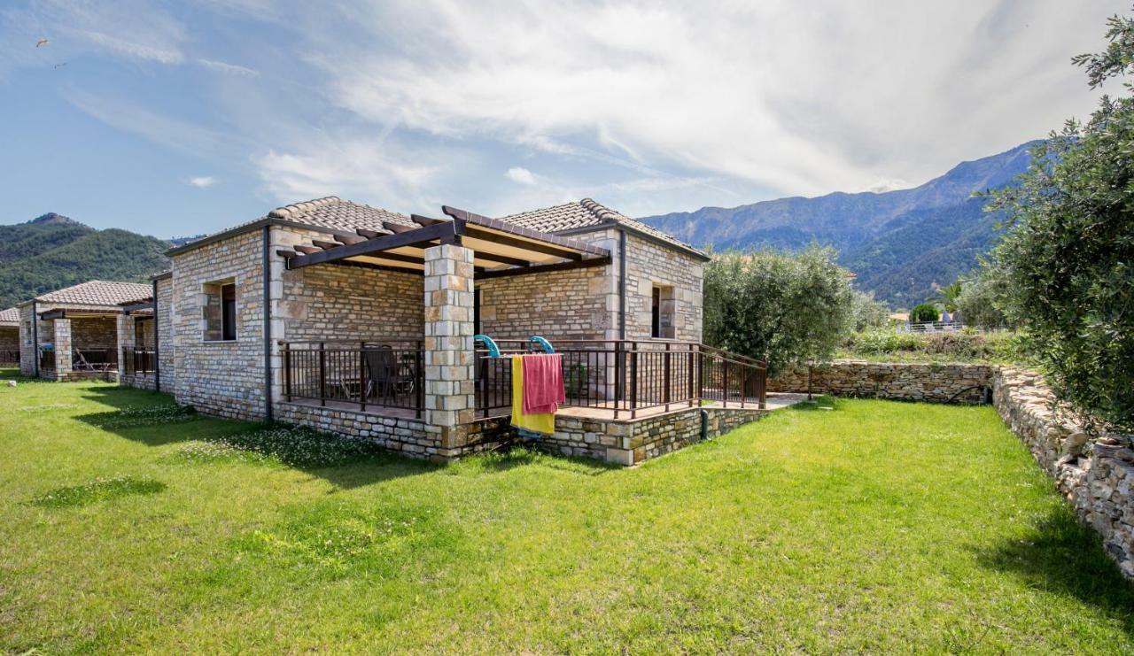 Elaionas Stone Houses Skala Potamia  Exterior photo